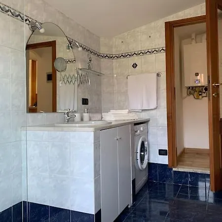 Apartment Little Sunny House Sanremo