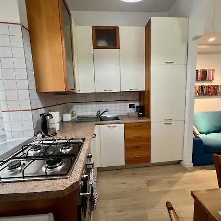 Apartment Little Sunny House Sanremo