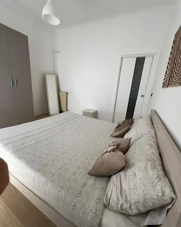 Little Sunny House Apartment